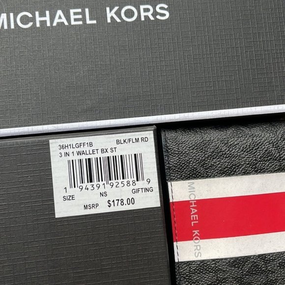 Michael Kors Boxed Signature 3 in 1 Bifold Wallet In Black / Flame Red - Picture 5 of 13